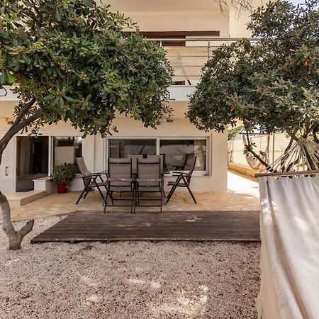 Rafia Loft Loutraki, Garden & Pool Table - Beach Exteriör bild