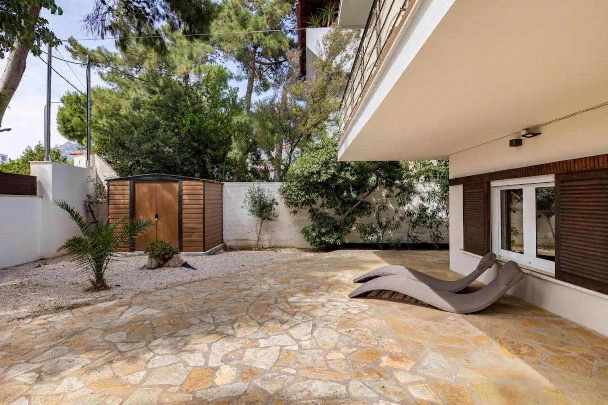 Rafia Loft Loutraki, Garden & Pool Table - Beach Exteriör bild