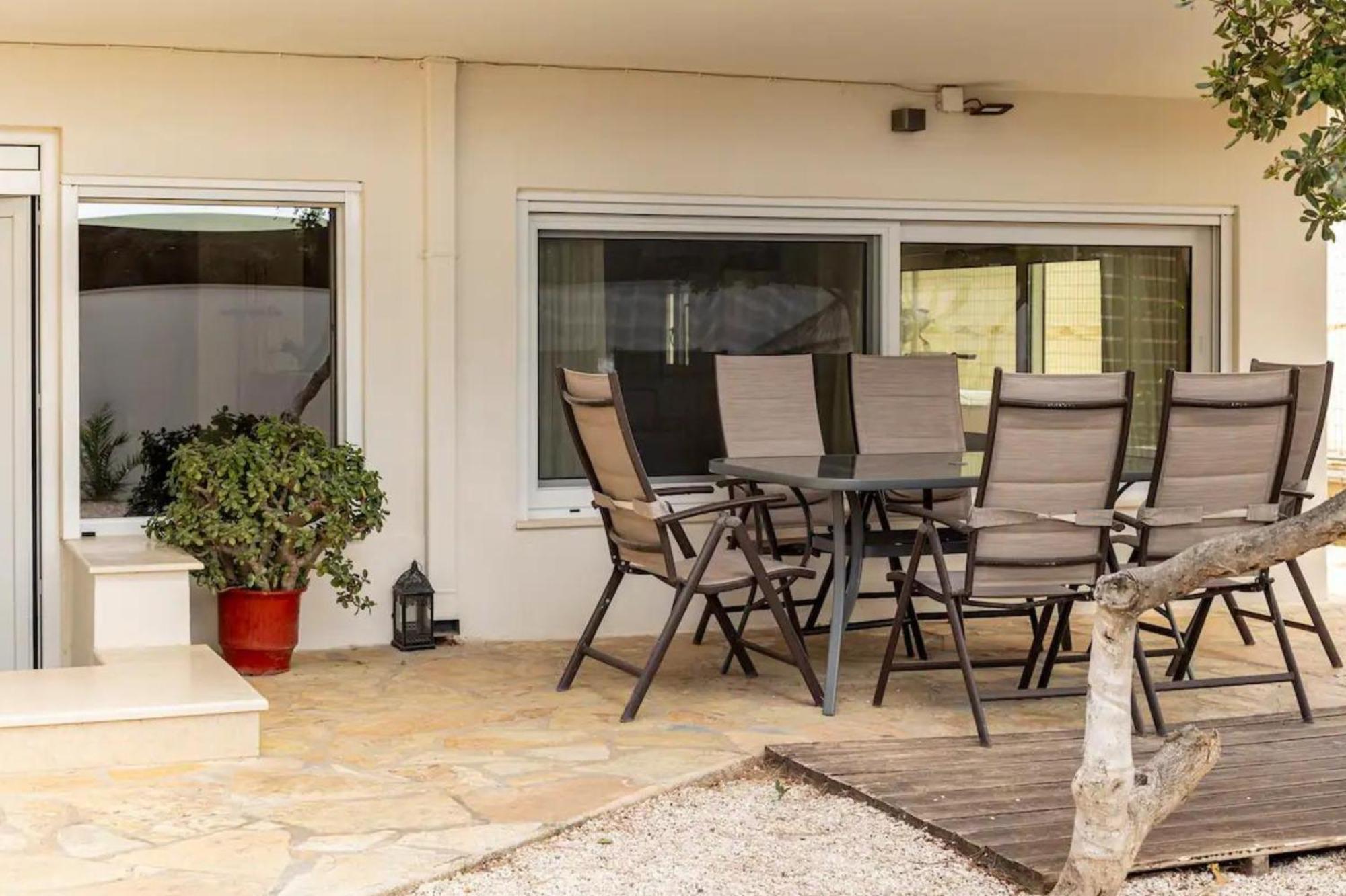 Rafia Loft Loutraki, Garden & Pool Table - Beach Exteriör bild